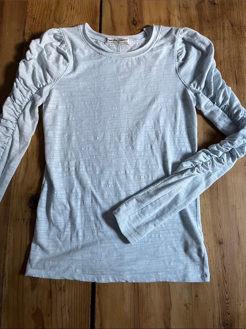 WE THE FREE XS Blue Heather Natasha Tee Ruched Puff Sleeve